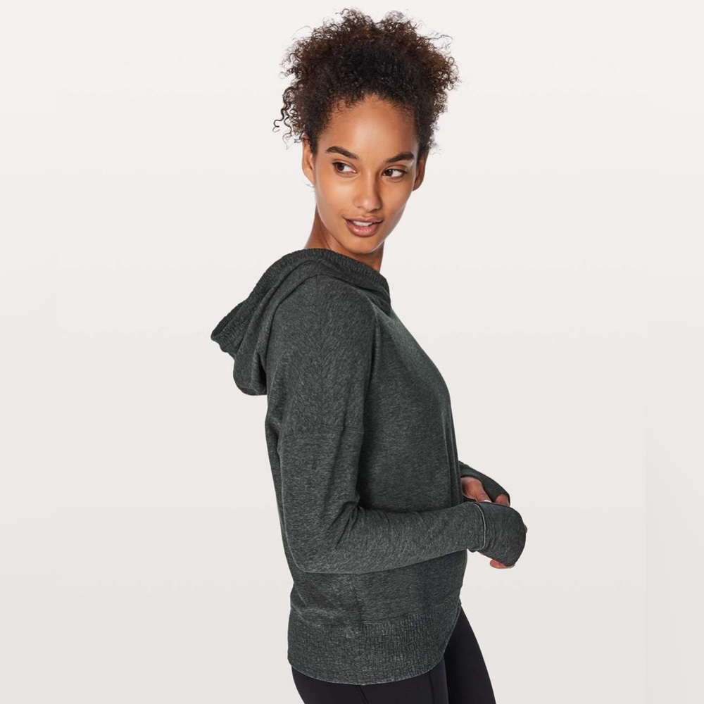 Lululemon Lead The Pack Hoodie Rulu in Cast Black, size 10